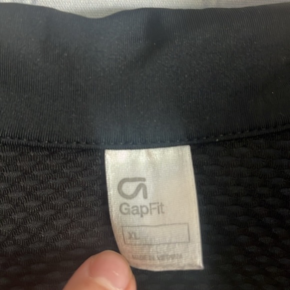 GAP Black Womans lightweight pullover‎ athletic Jacket size XL - Picture 2 of 3